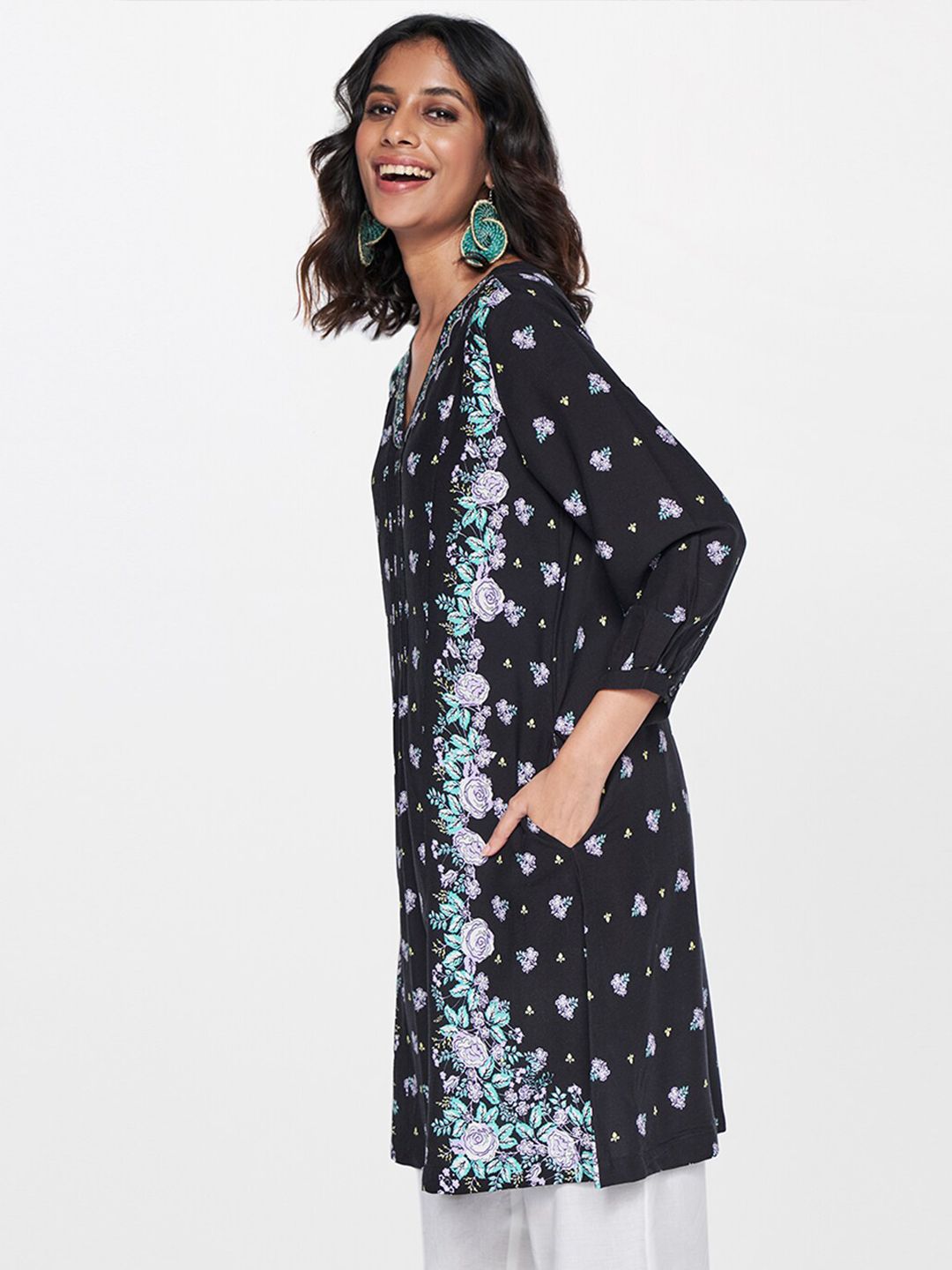 Global Desi Floral Printed V-Neck Puff Sleeves A-Line Kurta