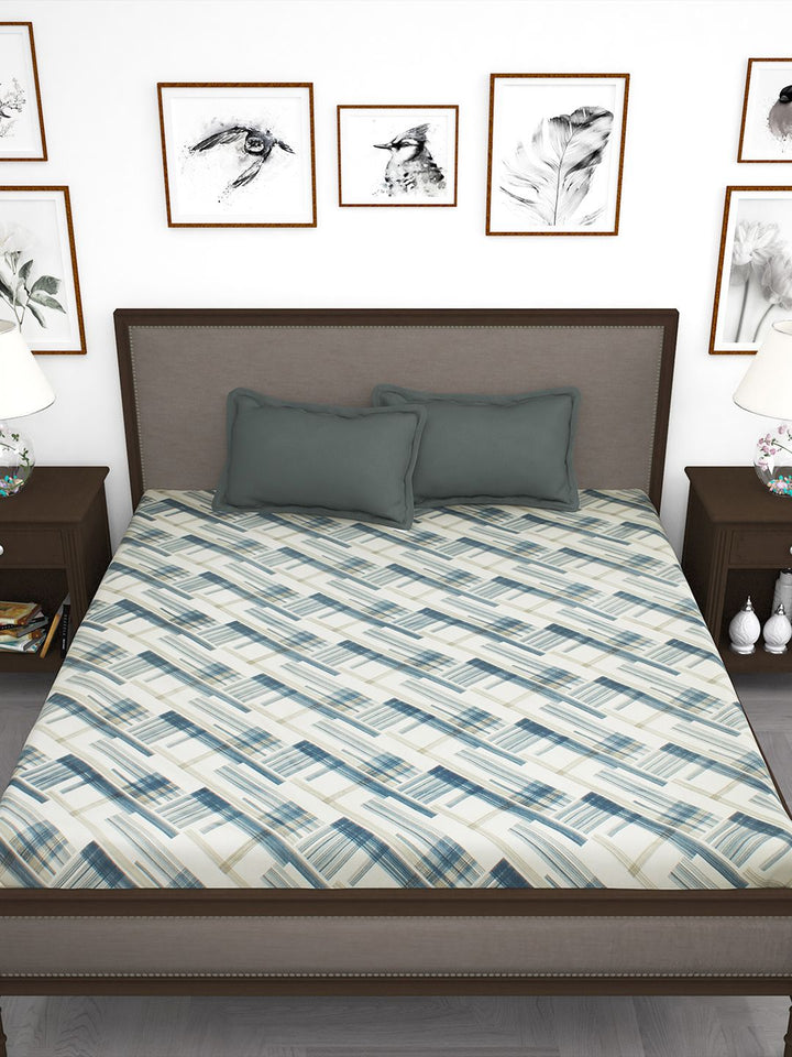 Story@home Off White Blue 210 TC King Bedsheet with 2 Pillow Covers