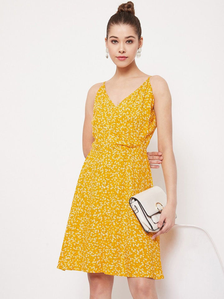 Berrylush Women Yellow Printed A-Line Dress