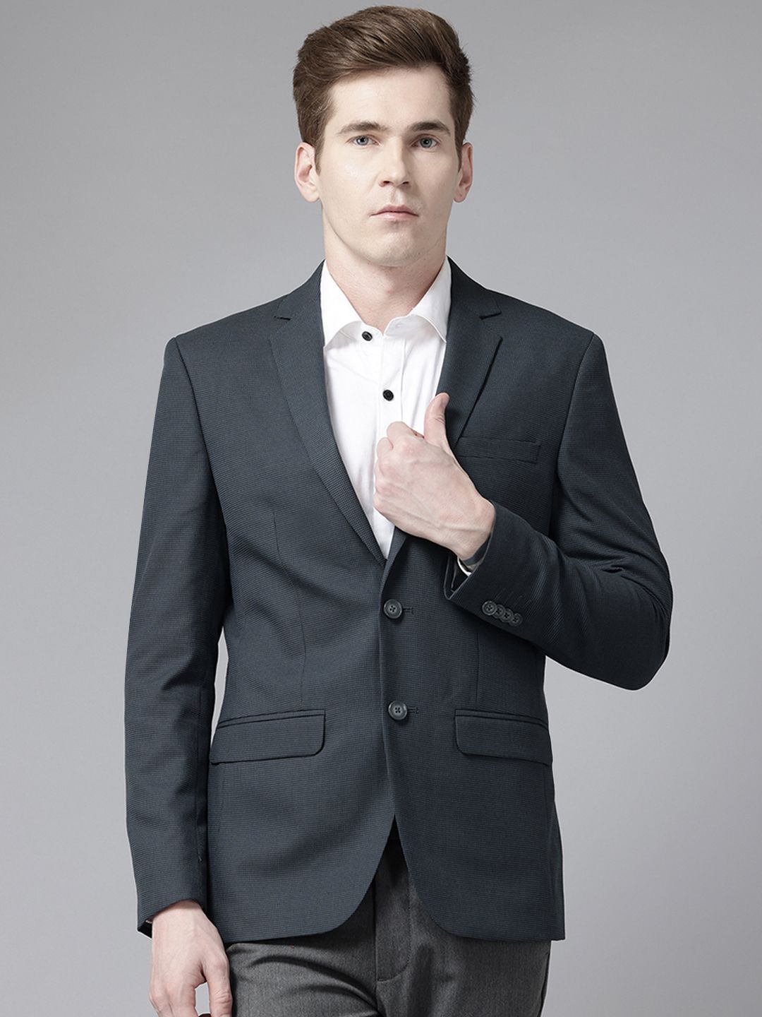 Park Avenue Single-Breasted Slim Fit Formal Blazer