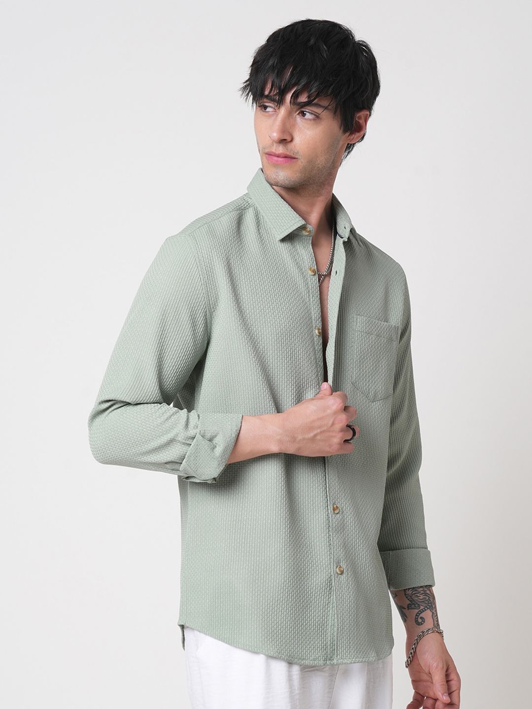 VASTRADO Men Classic Spread Collar Textured Solid Slim Fit Casual Shirt