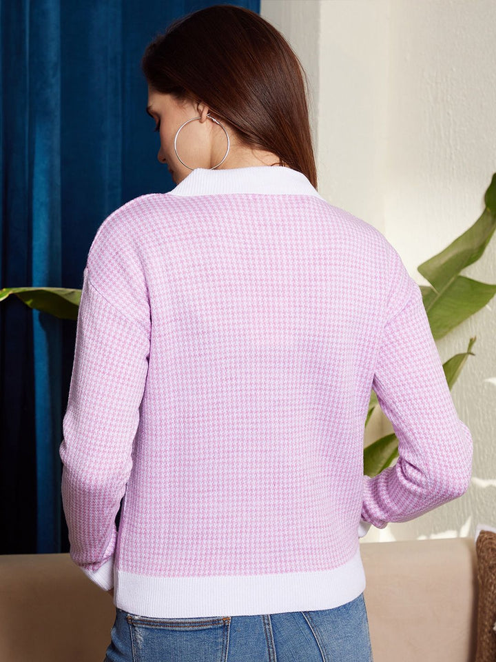 Berrylush Lavender & White Houndstooth Pattern Contrast Collar Acrylic Pullover Sweater