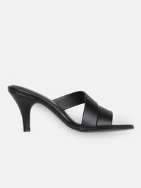 DressBerry Slim Heeled Sandals