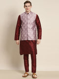 SOJANYA Men Solid Kurta with Churidar