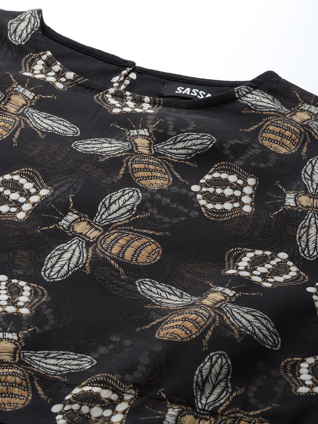 SASSAFRAS Black & White Beetle Print Layered Top