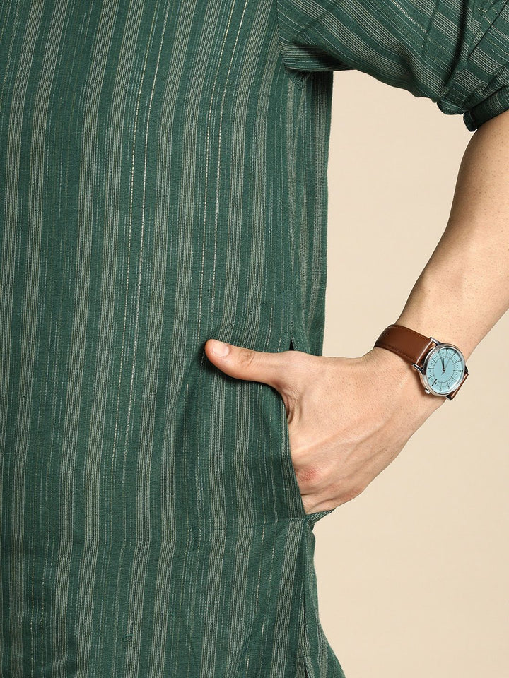 Anouk Men Green & Gold-Toned Striped Mandarin-Collar Kurta