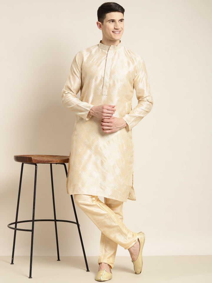 SOJANYA Men Cream-Coloured & Golden Ethnic Motifs Kurta