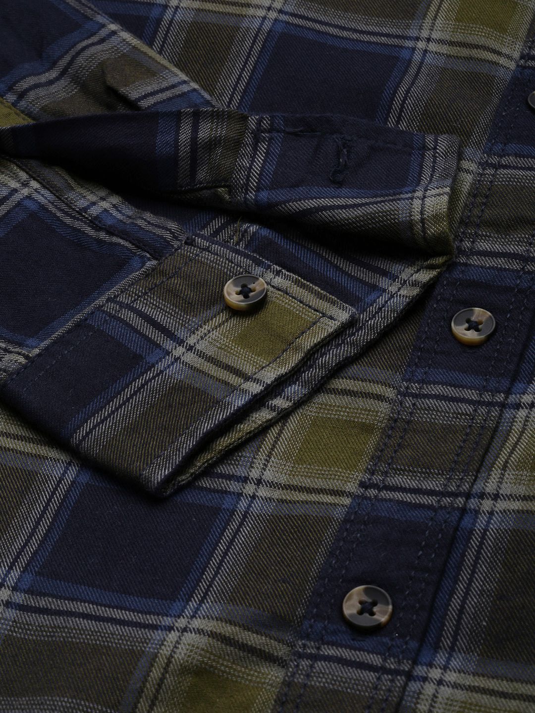The Indian Garage Co Men Navy Blue Cotton Tartan Checked Casual Shirt