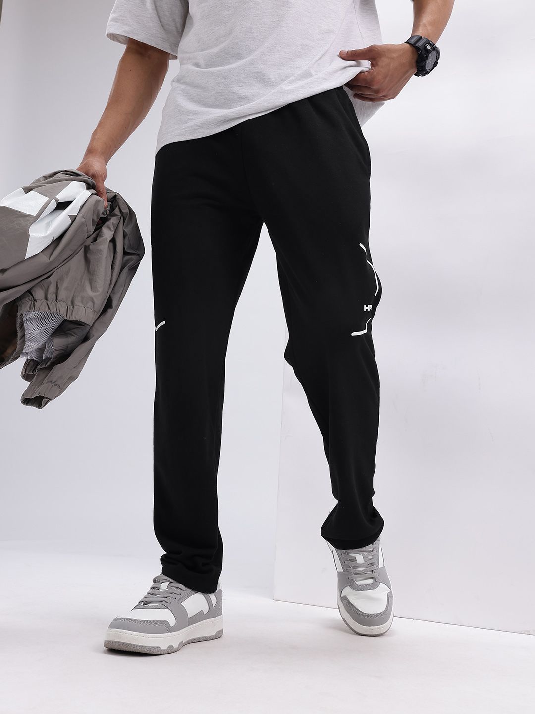HRX by Hrithik Roshan Men Lifestyle Brand Logo Detail Track pants
