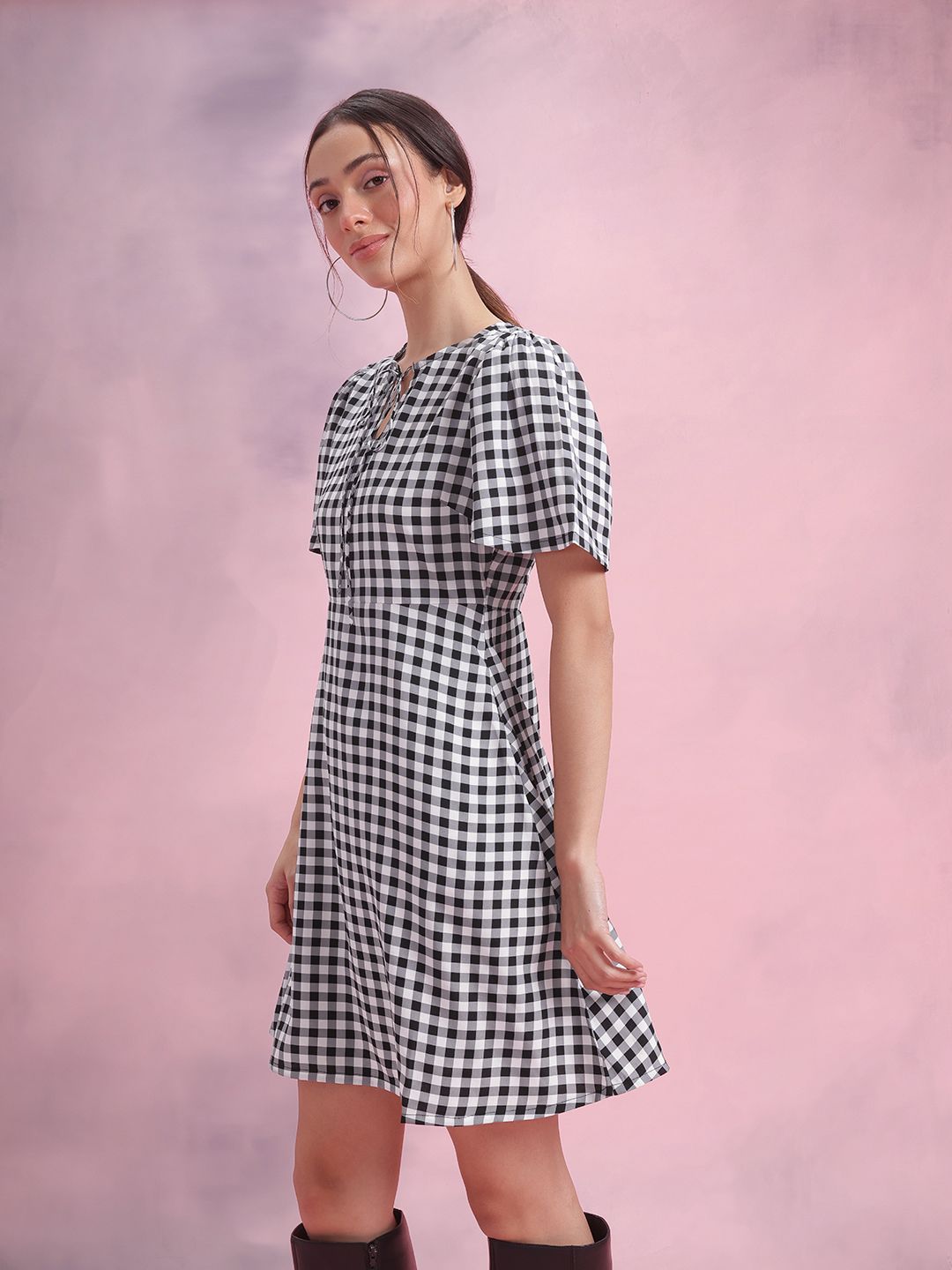DressBerry Checked Tie-Up Neck Flared Sleeve Sheath Mini Dress