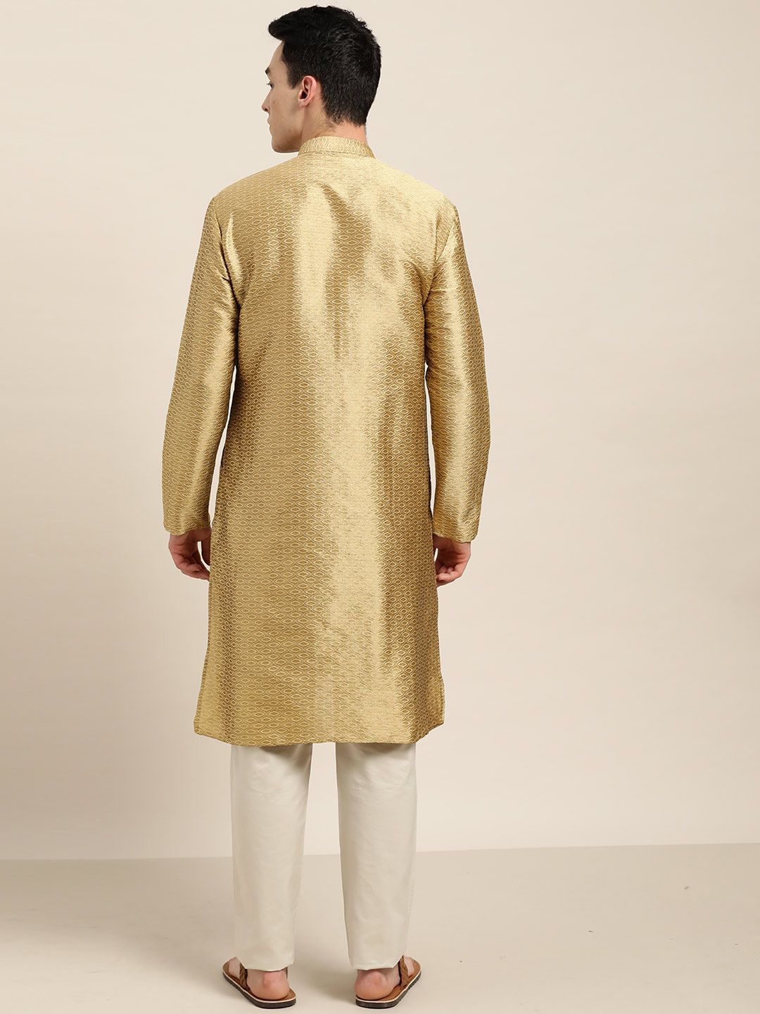 SOJANYA Men Golden Woven Design Straight Kurta