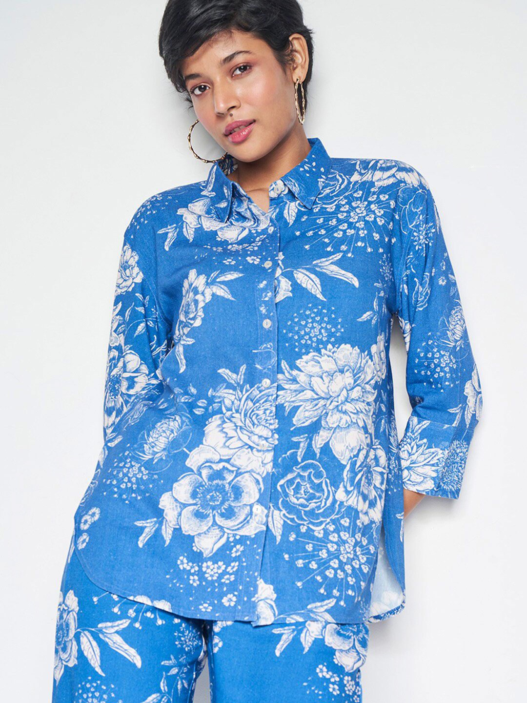 AND Floral Printed Shirt With Trousers