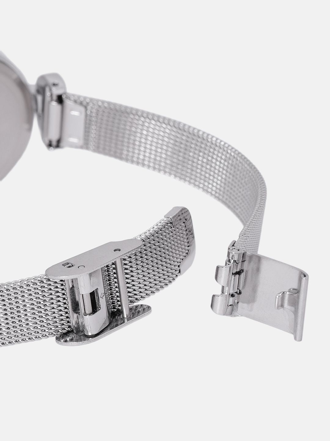 DressBerry Women Embellished Dial & Bracelet Style Straps Analogue Watch UT-A8648-GRY-DB