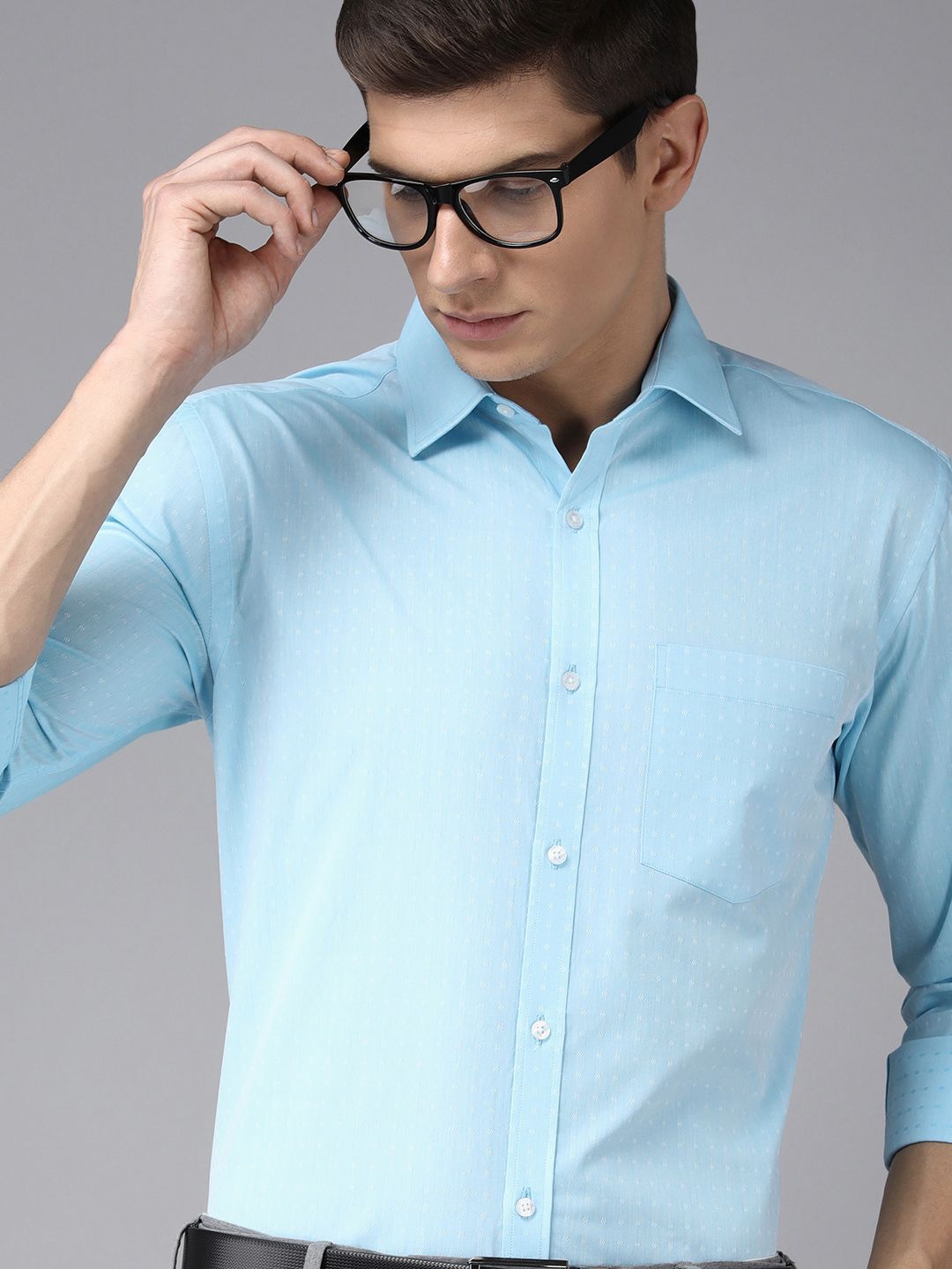Park Avenue Men Blue & White Slim Fit Printed Formal Shirt