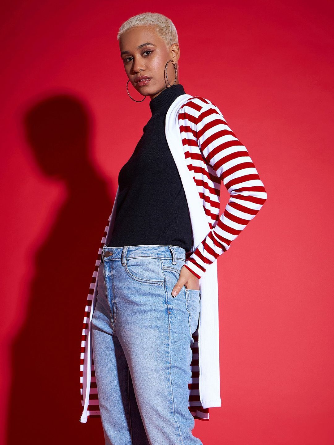SASSAFRAS Red Striped Longline Shrug