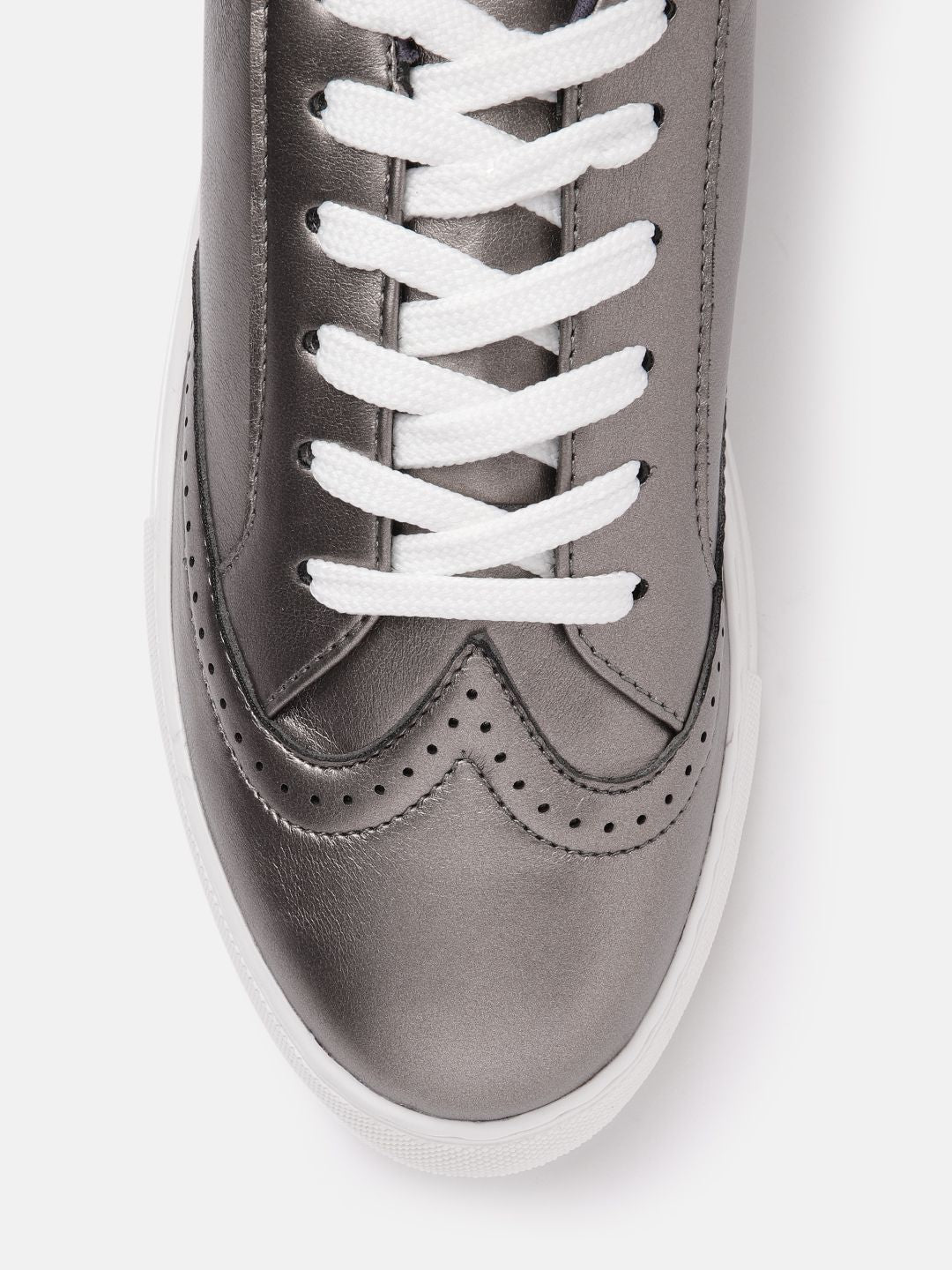 DressBerry Women Perforated Brogues