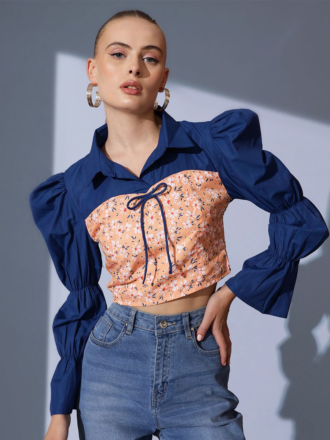 STREET 9 Shirt Collar Floral Printed Crepe Crop Top