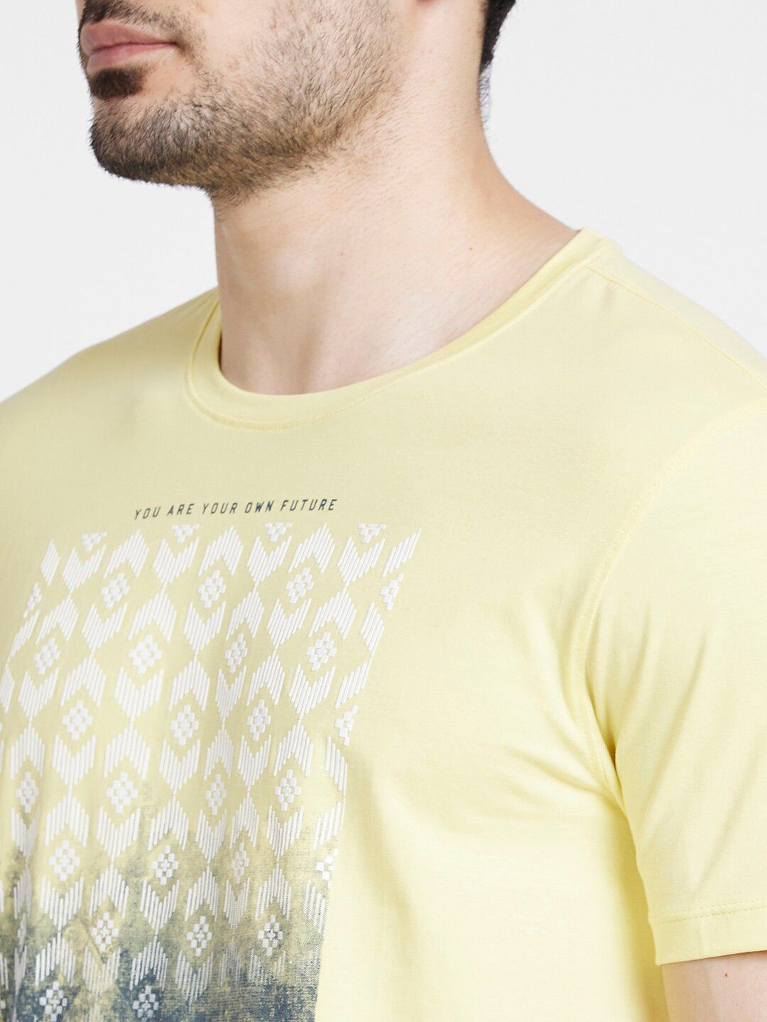 SPYKAR Geometric Printed Slim Fit Cotton T-shirt