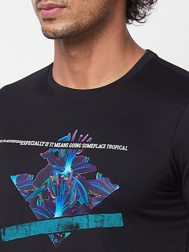 SPYKAR Graphic Printed Cotton Slim Fit T-shirt