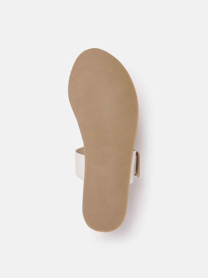 Lino Perros Women Open Toe Flats with Buckle Detail