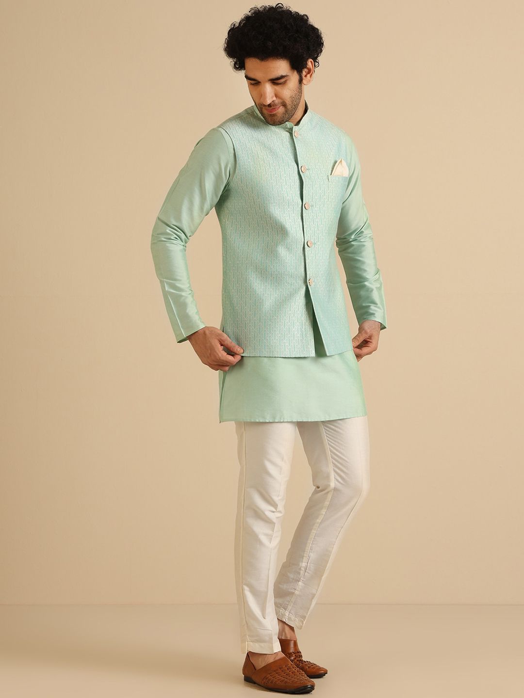 KISAH Men Textured Zari  Regular Fit Kurta Jacket Trouser Set