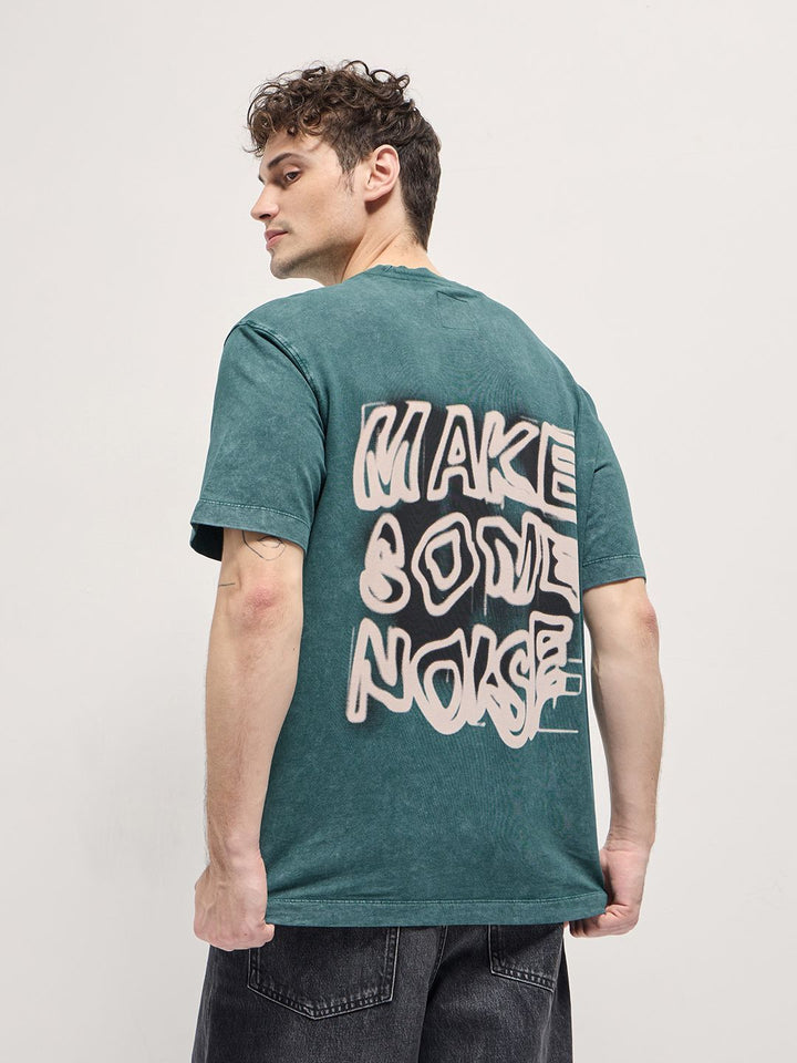 T-shirt t-shirt yang besar