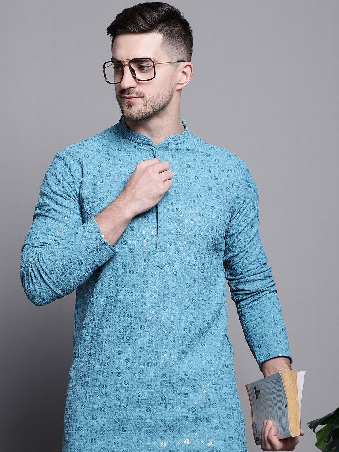 Jompers Geometric Embroidered Thread Work Sequinned Pure Cotton Kurta