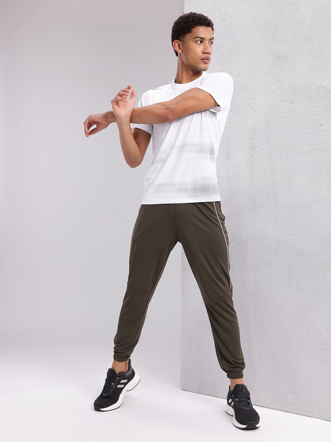 HRX by Hrithik Roshan Men Couple Collection Rapid-Dry Training Jogger Track Pants