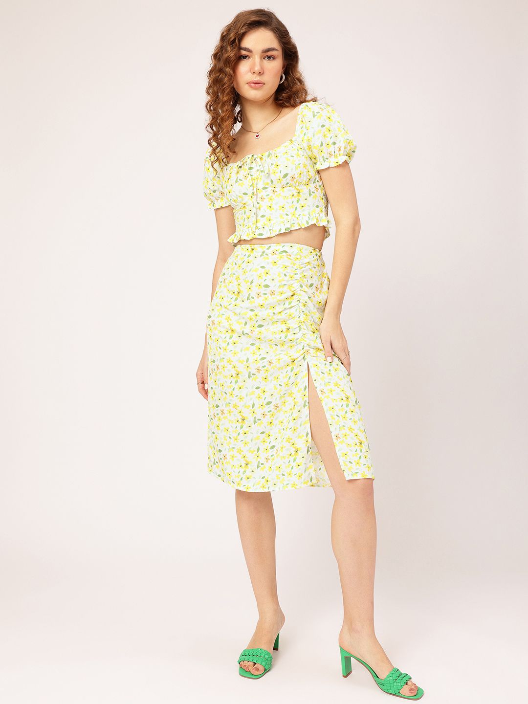 DressBerry Dobby Delight Ruched Floral Print Co-Ords