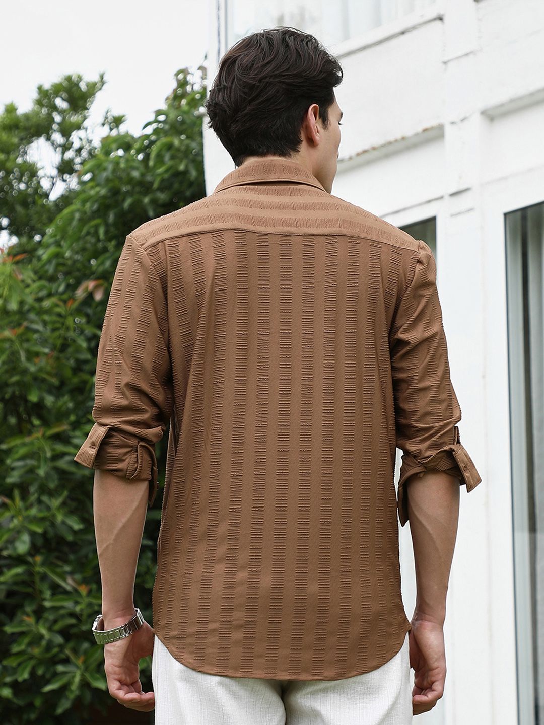 Campus Sutra Comfort Textured Spread Collar Casual Shirt