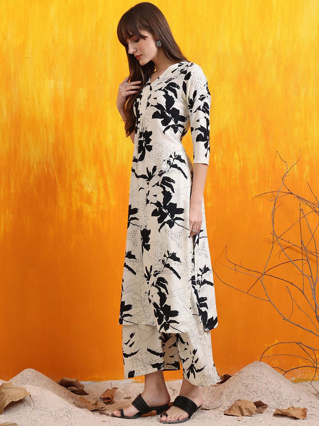 KALINI Floral Printed Straight Kurta with Palazzos