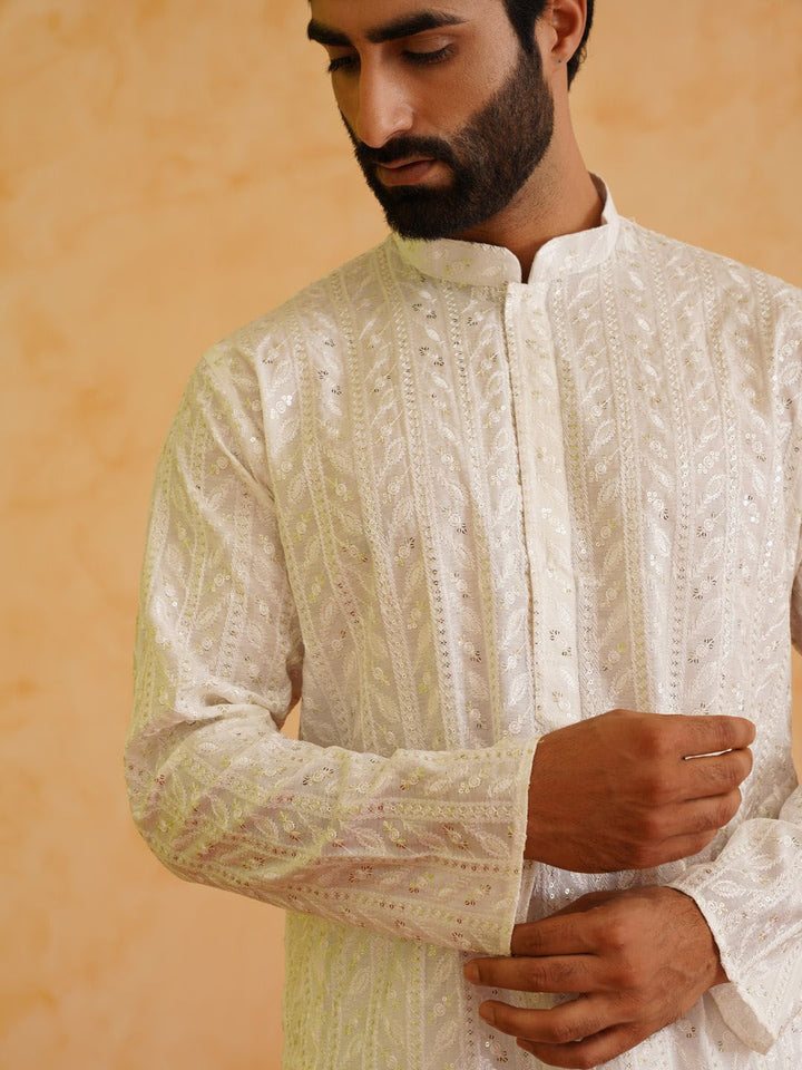 SOJANYA LUXE Mandarin Collar Embroidered Regular Thread Work Kurta with Pyjamas