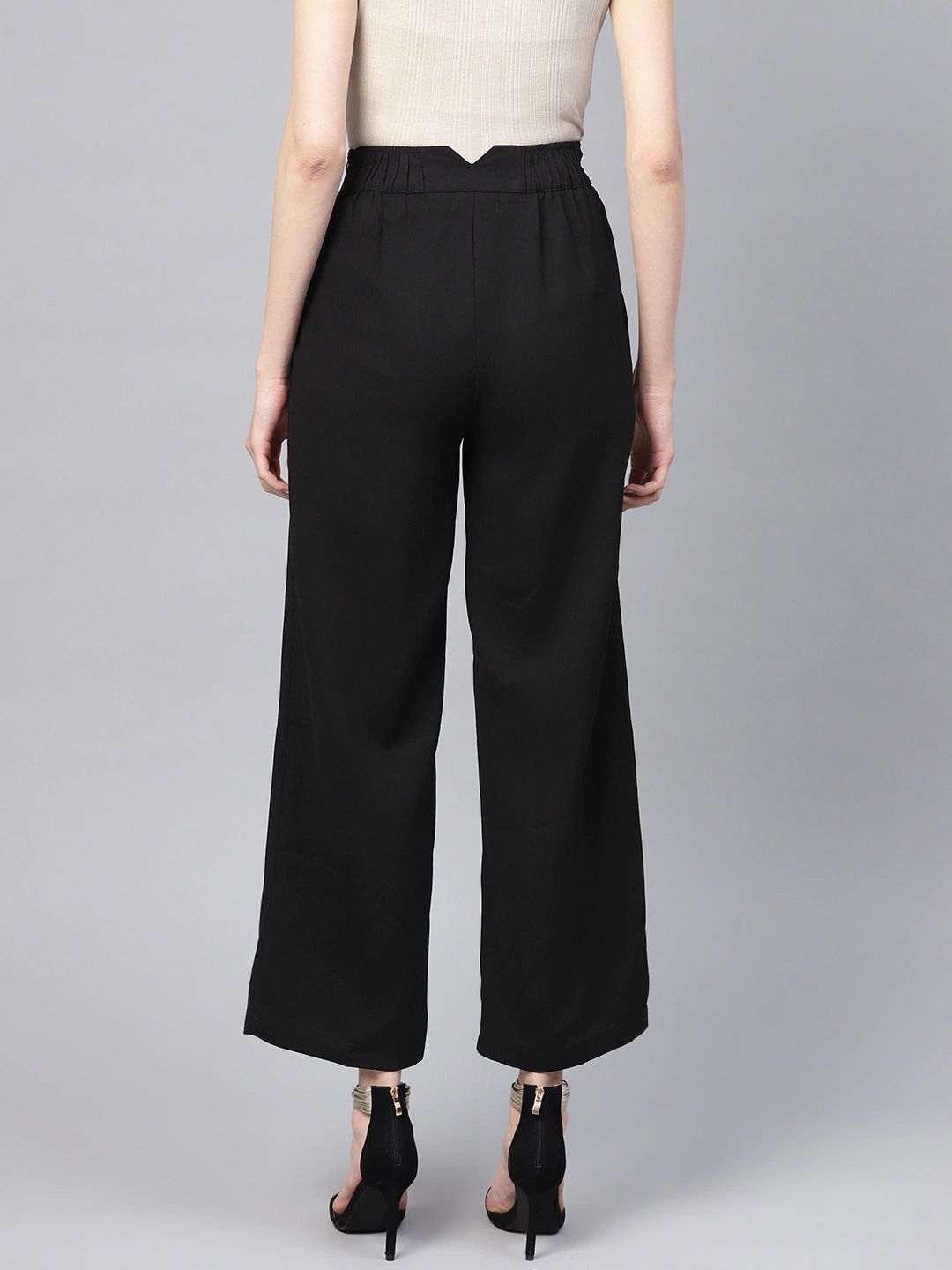 SASSAFRAS Women Black Parallel Trousers