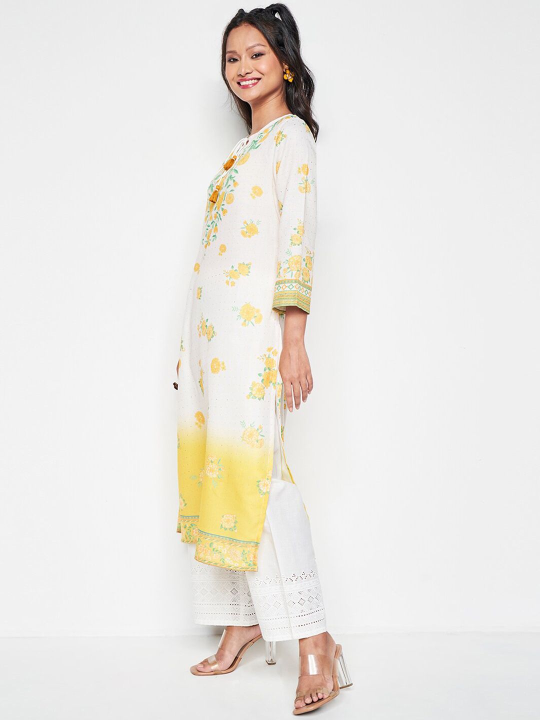 Global Desi Ethnic Motifs Printed Tie-Up Neck Straight Kurta