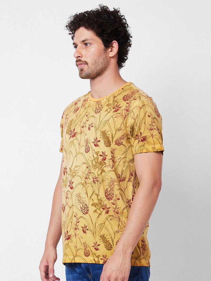 SPYKAR Floral Printed Pockets Round Neck Pure Cotton Slim Fit T-shirt