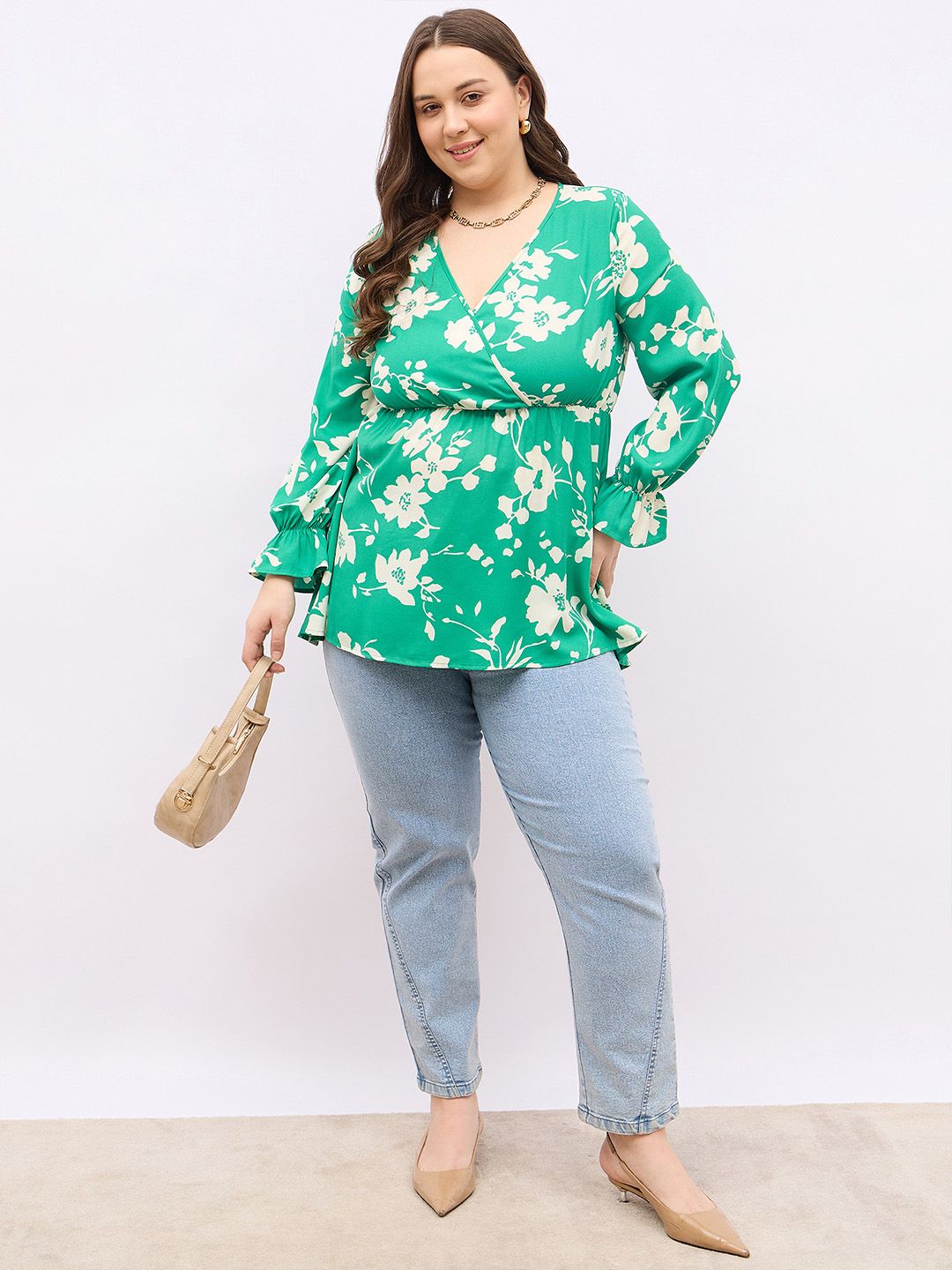 Berrylush Curve Women Floral Print Wrap Top