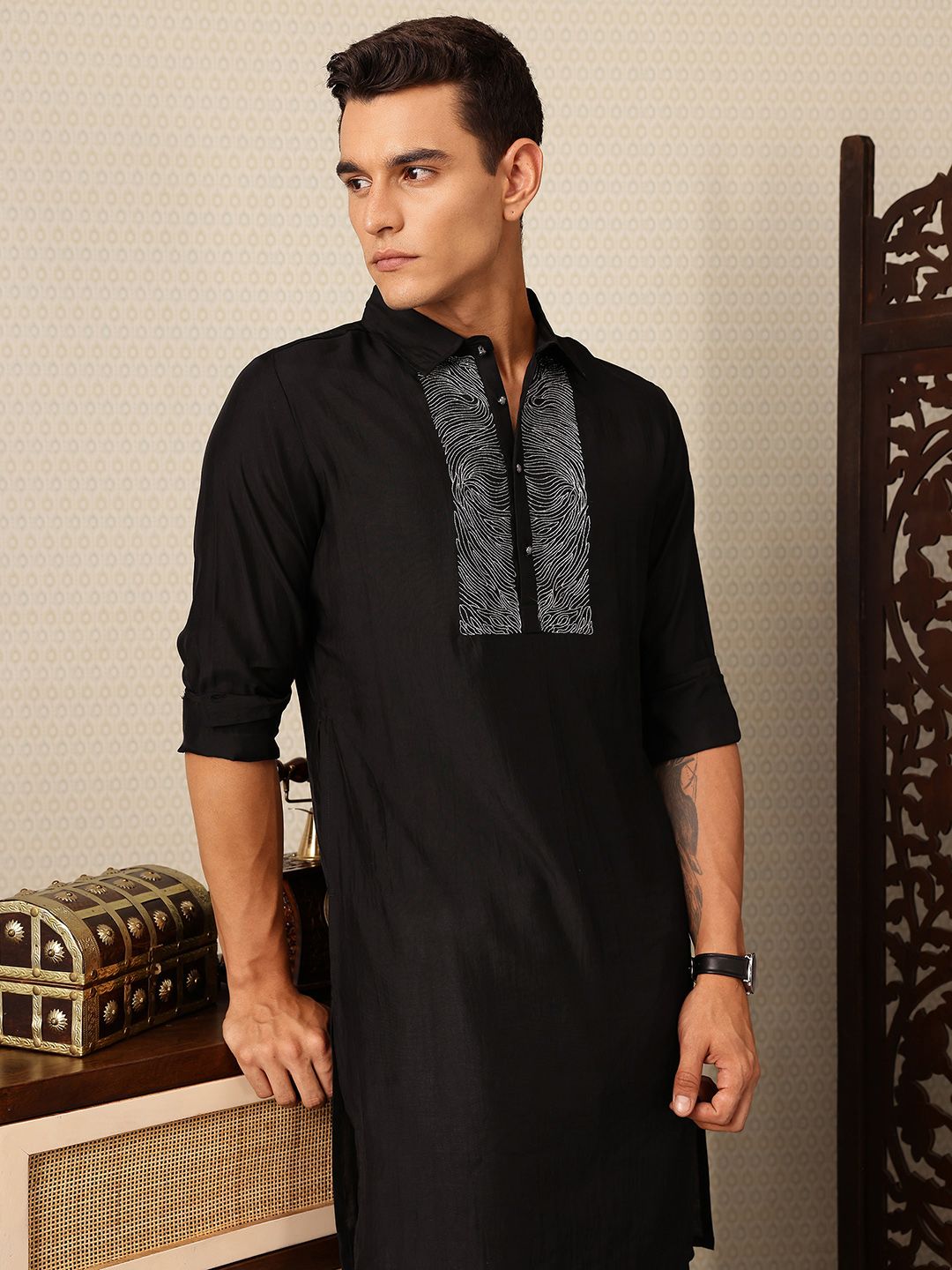 House of Pataudi Yoke Design Thread Work Rozana Kurta