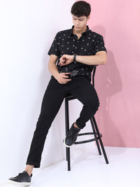 Highlander Men Black Black Slim Fit seluar jeans