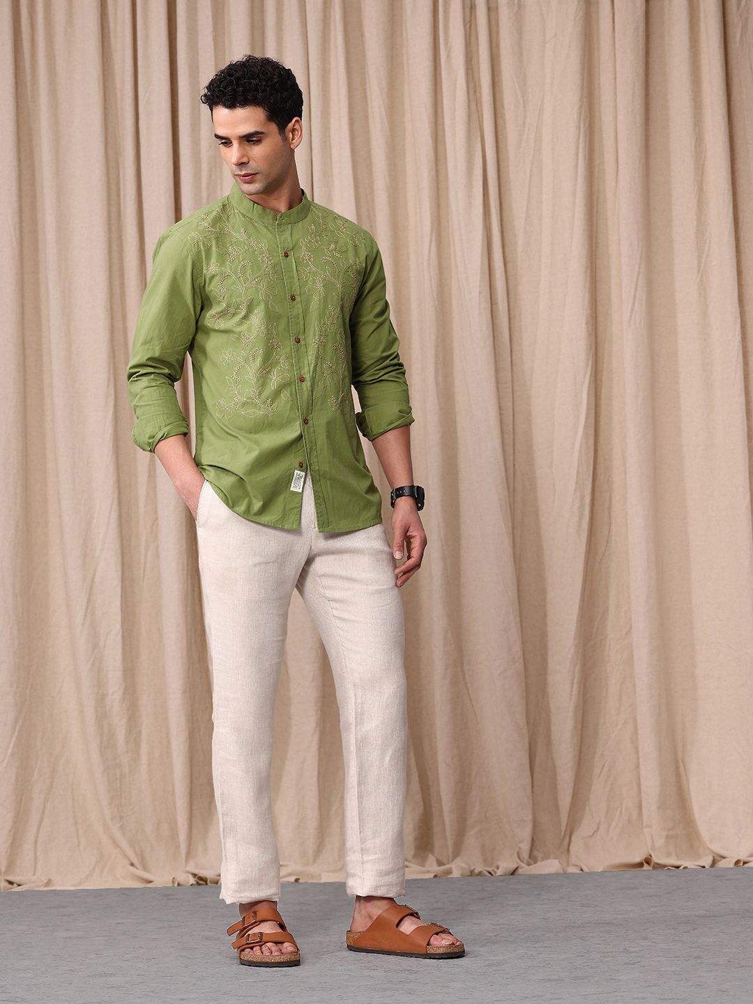 Mr Bowerbird Pure Cotton Tailored Fit Floral Embroidered Casual Shirt