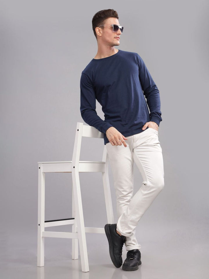 ADRO Men Solid Round Neck T-shirt
