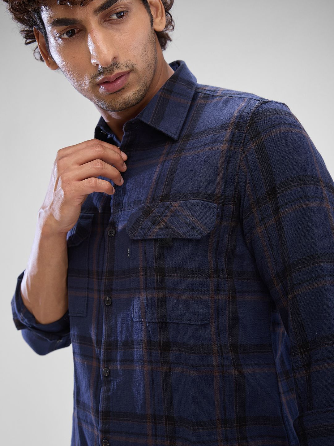 SPYKAR Men Slim Fit Tartan Checked Casual Shirt