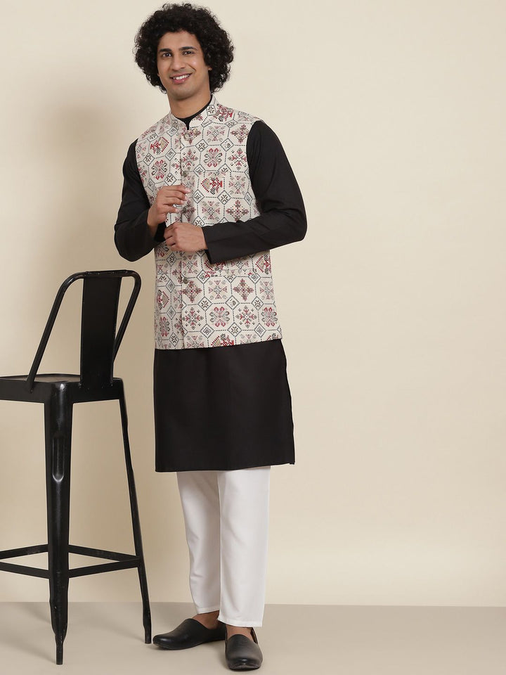 SOJANYA Mandarin Collar Regular Kurta With Pyjamas & Nehru Jacket