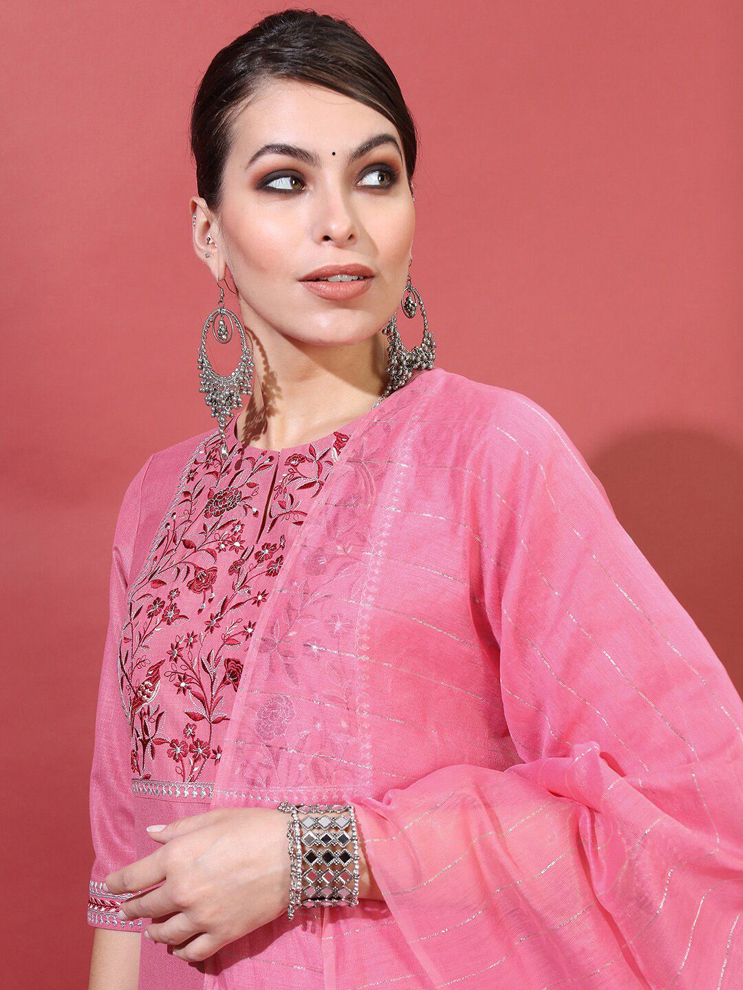 Vishudh Women Rose Yoke Design Thread Work Kurta with Trousers