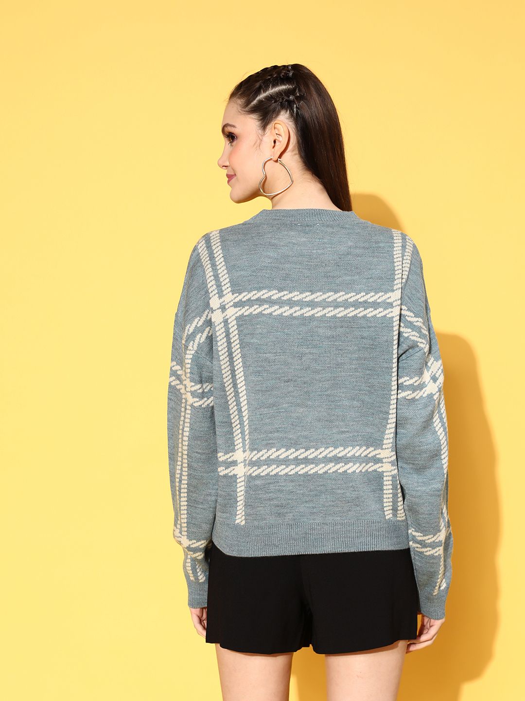 Berrylush Women Attractive Blue Checked Knits Bits Sweater
