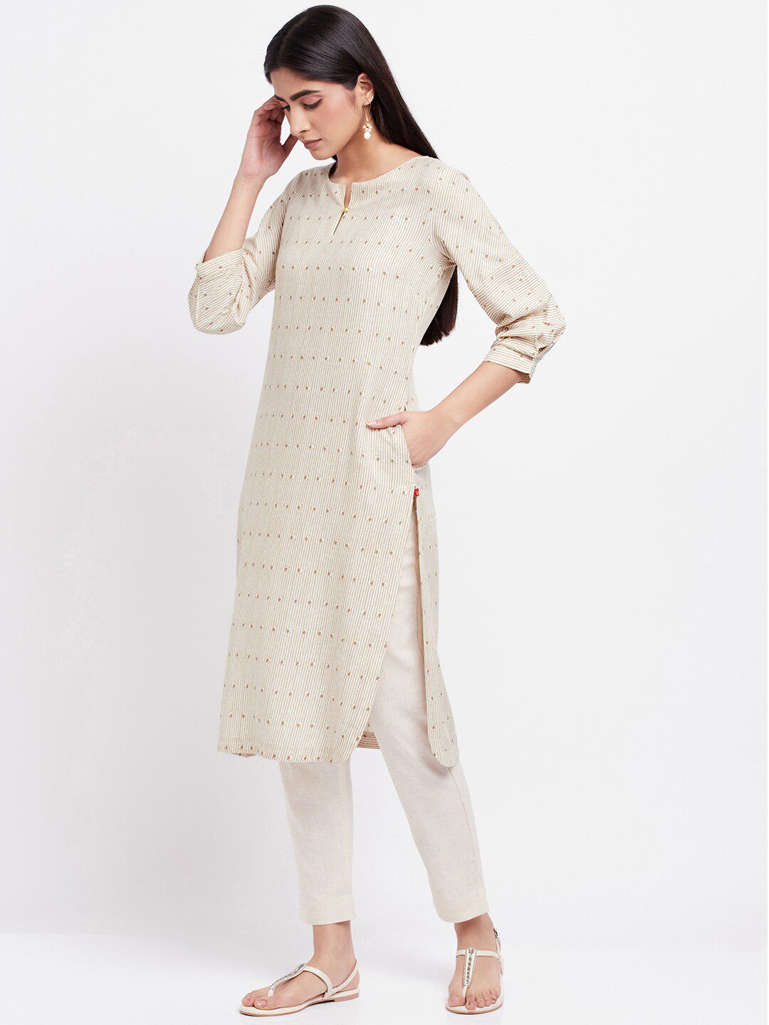 W Striped Notched Neck Straight Kurta