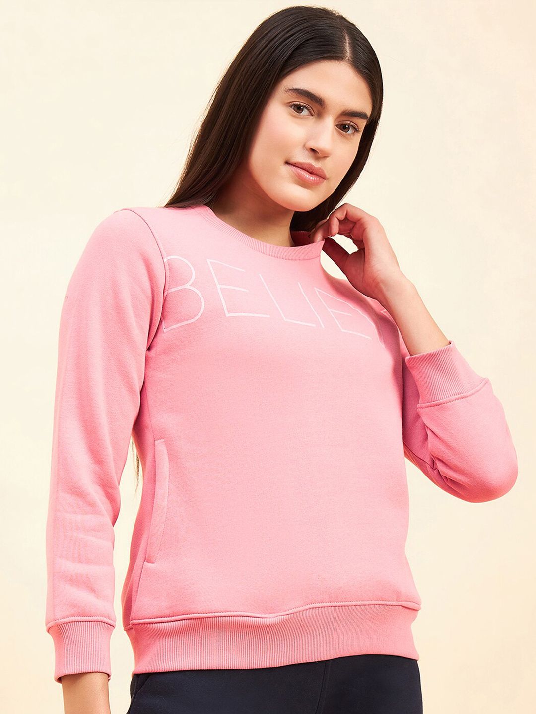 Sweet Dreams Typography Printed Fleece Sweatshirt