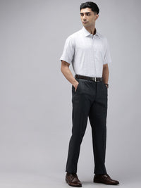 Park Avenue Men Checked Trousers