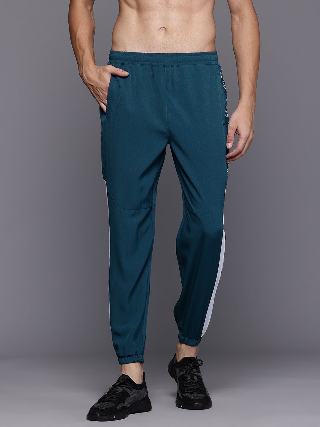 HRX by Hrithik Roshan Men Typography Printed Rapid-Dry Training Joggers