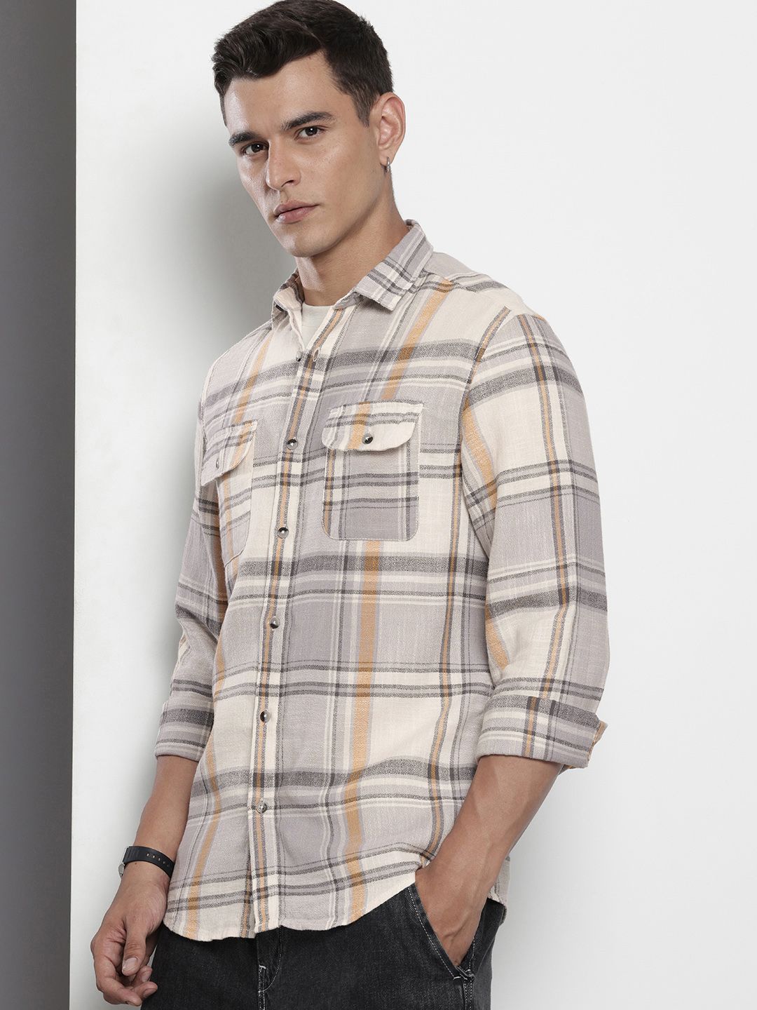 The Indian Garage Co Pure Cotton Slim Fit Checked Casual Shirt