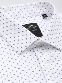 Park Avenue Slim Fit Geometric Printed Formal Shirt